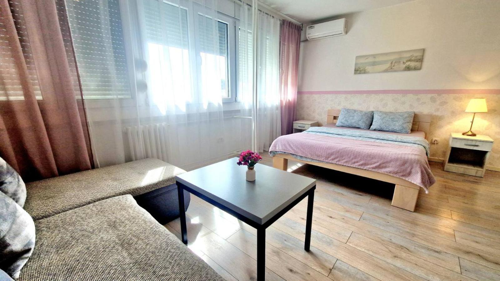 Apartmani Paku Белград Екстер'єр фото